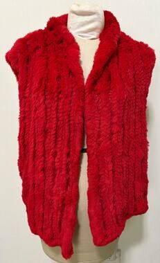 Vintage Mitchie’s Red Fur Knitted Vest Toggle Front Closures Women’s Size XL